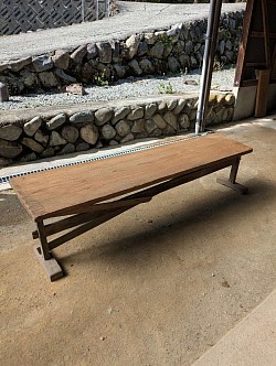 テーブルもご自由にお使いください（無料）